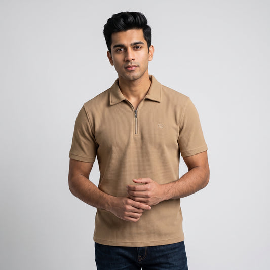 Men's beige waffle-knit zipper polo shirt with short sleeves and collar l AH Urban Wear